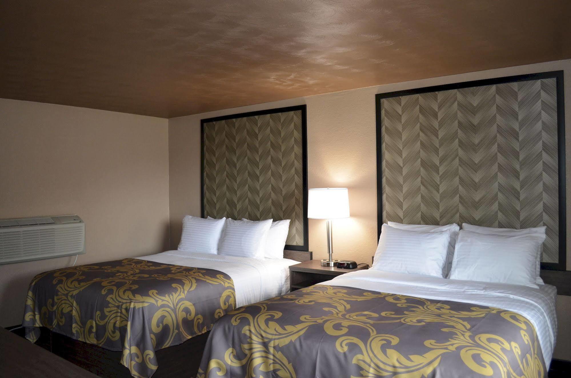 Aarya Hotel By Niagara Fashion Outlets Niagara Falls Exterior photo