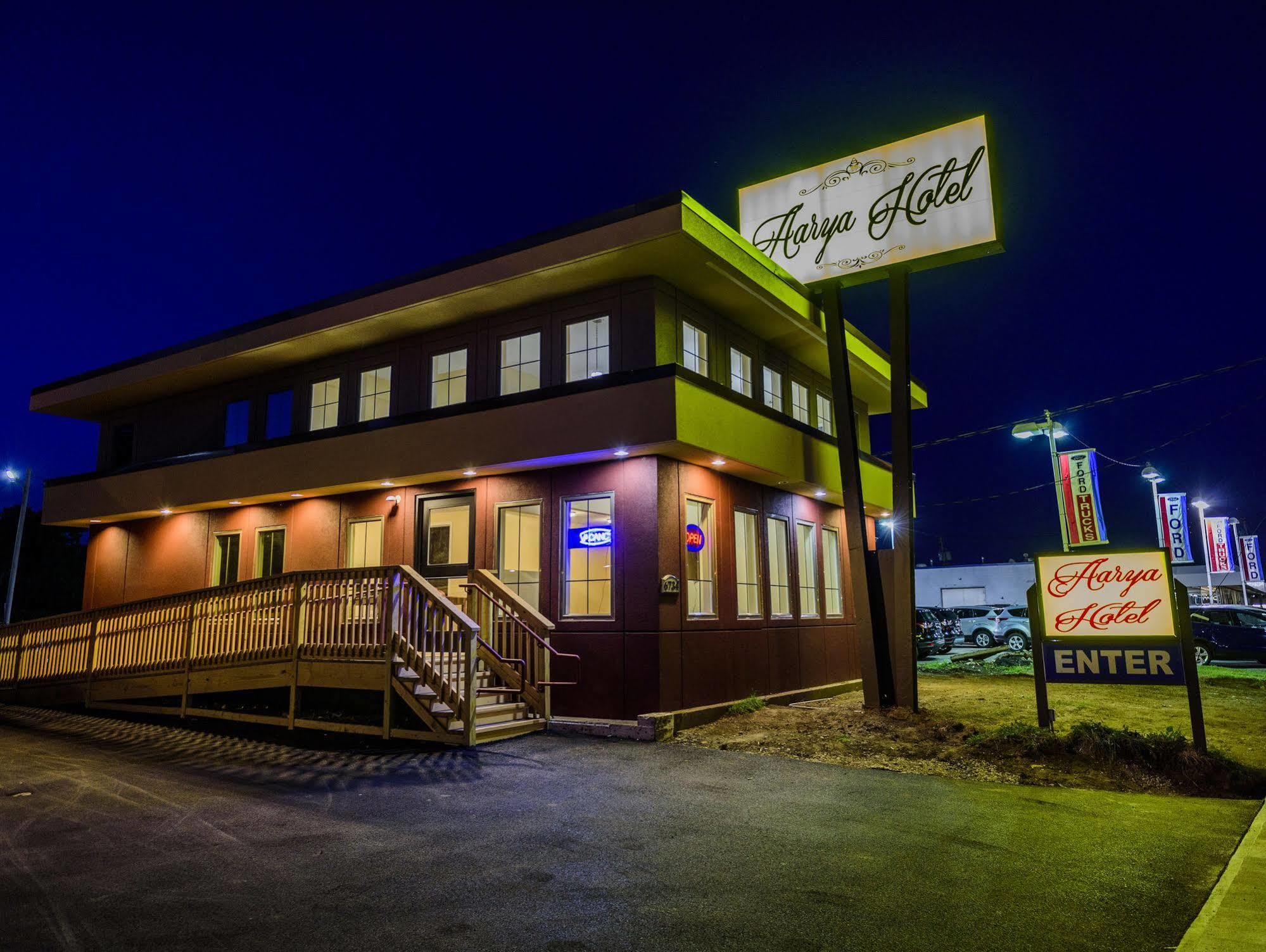 Aarya Hotel By Niagara Fashion Outlets Niagara Falls Exterior photo